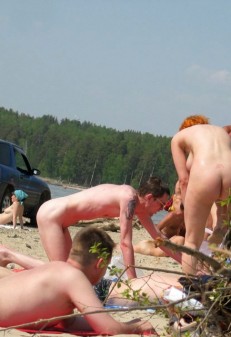 Nudists of Academgorodok (86 photos)