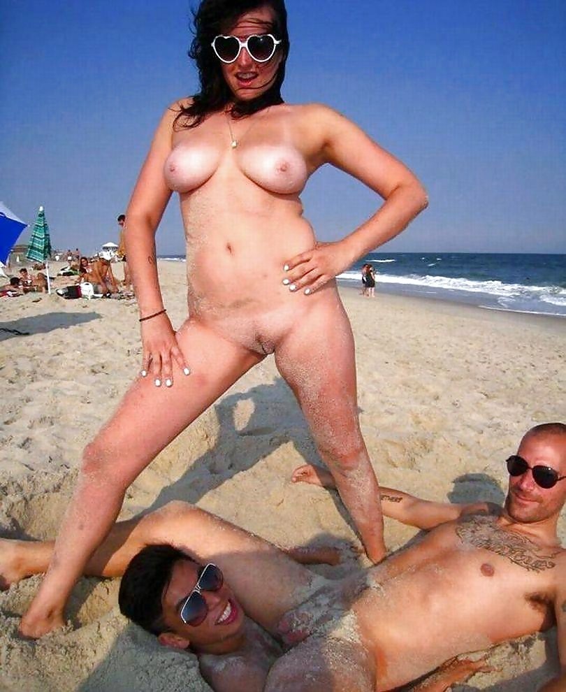 WIFE is A Whore On the Beach (84 photos)