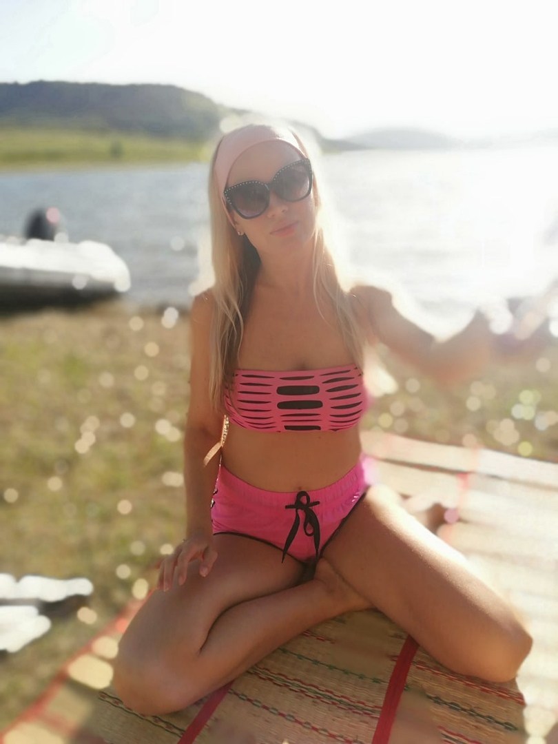 Girls with Makarov series Sinitskaya