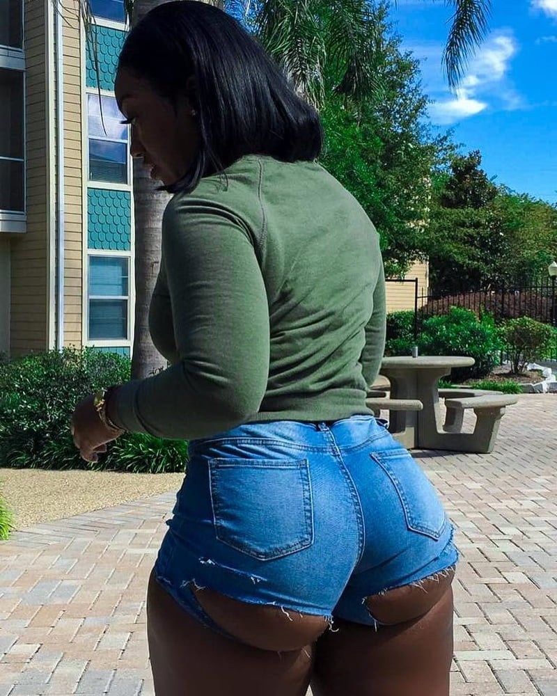 Big ASS Shorta