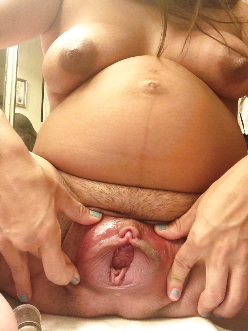 Vagina of naked pregnant women