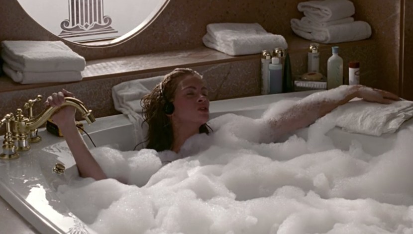 Julia Roberts in the bath