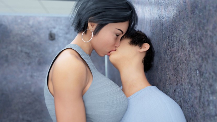 Milfy City Caroline kisses