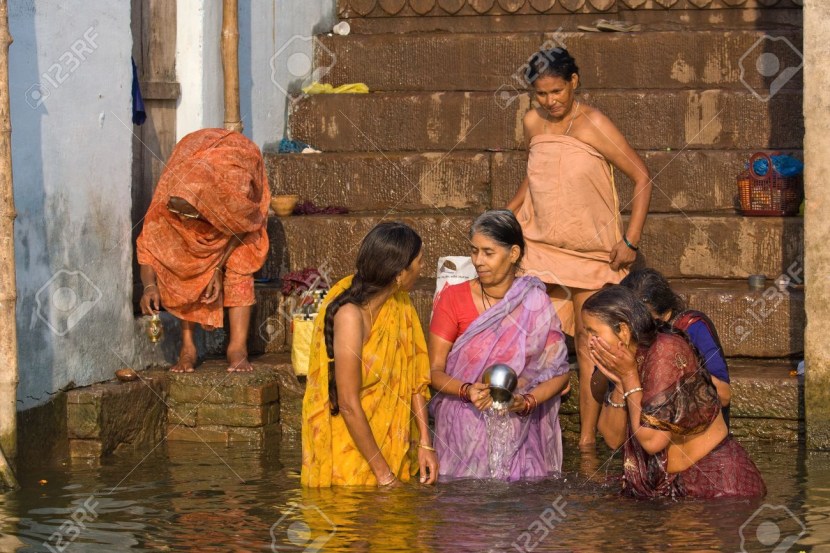 Bathing children in wild tribes