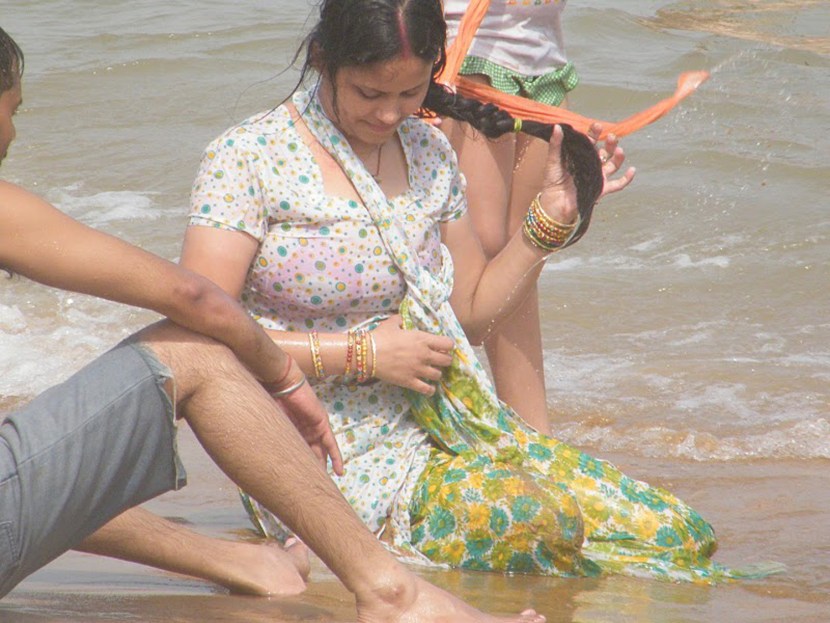 Epiphany bathing women