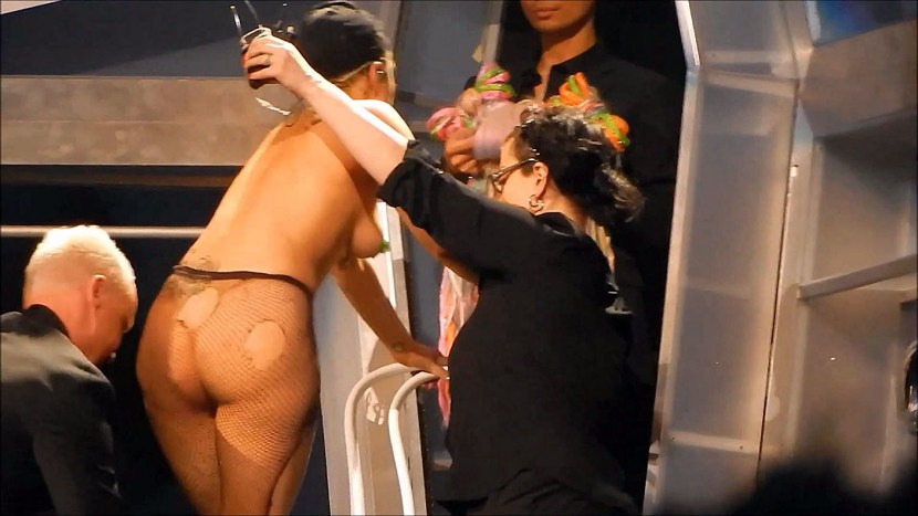 Lady Gaga Naked during a performance in a nightclub