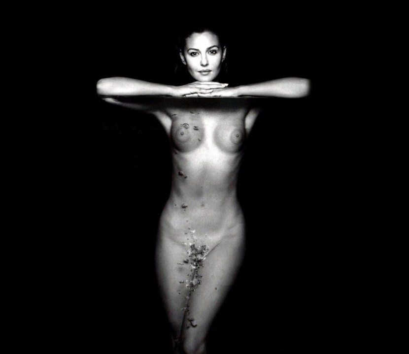 Monica Belluchi Naked 1990