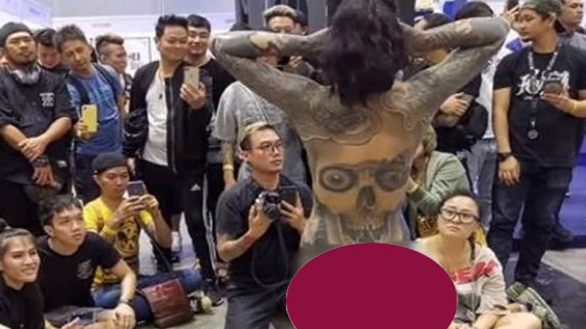 Naked Koreans are private