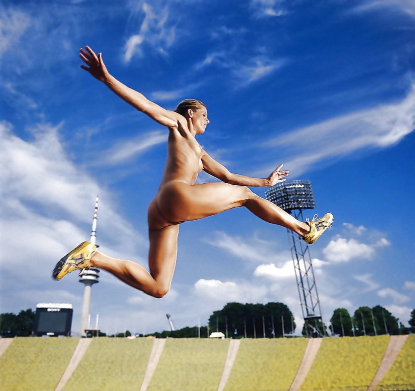 Naked Belgian athlete Sarah de Herdt