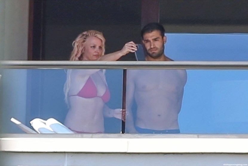 A BalCony Titfucking