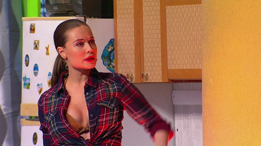 Julia Mikhalkova show Ural dumplings