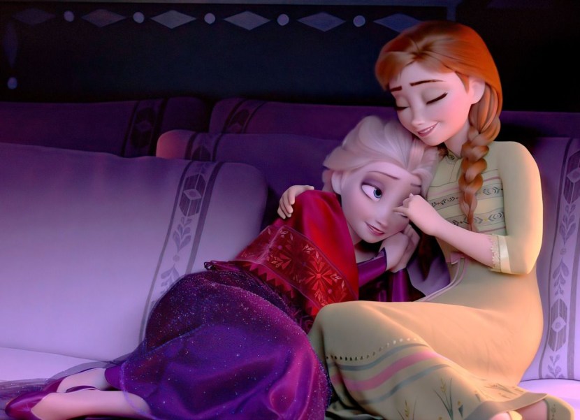 Elsa Frooseen Anna Disney 18