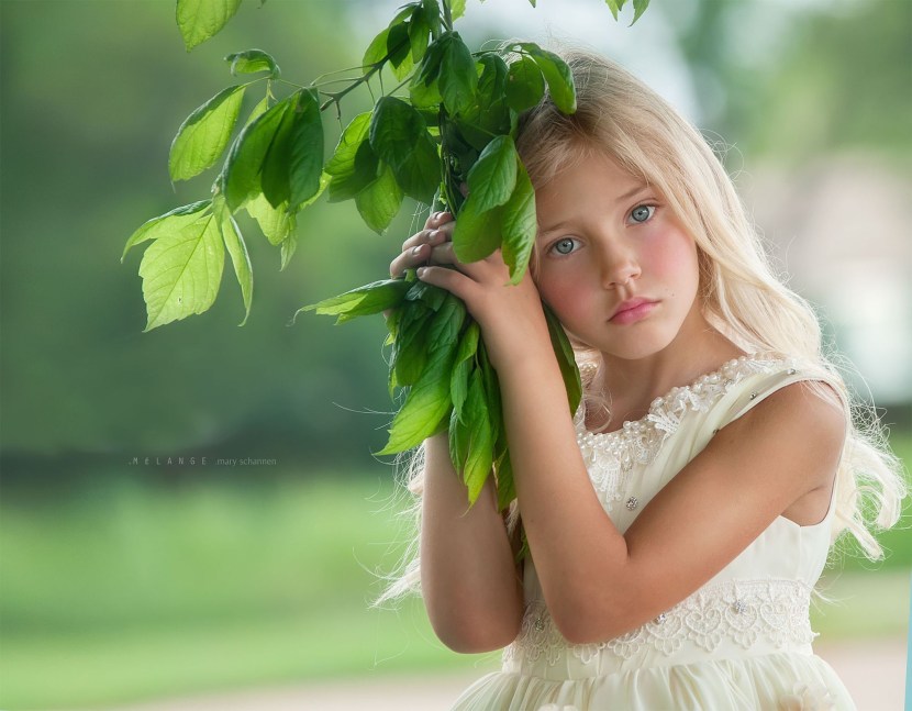 Little girl with her hair loose