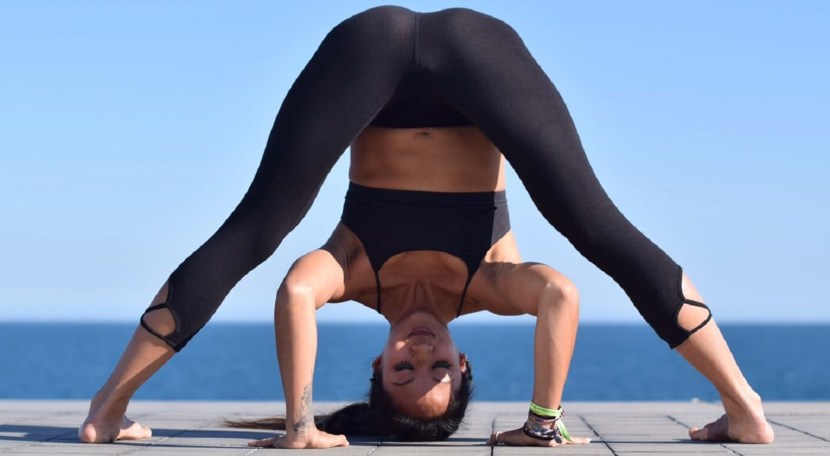 Fitness in thongs spied