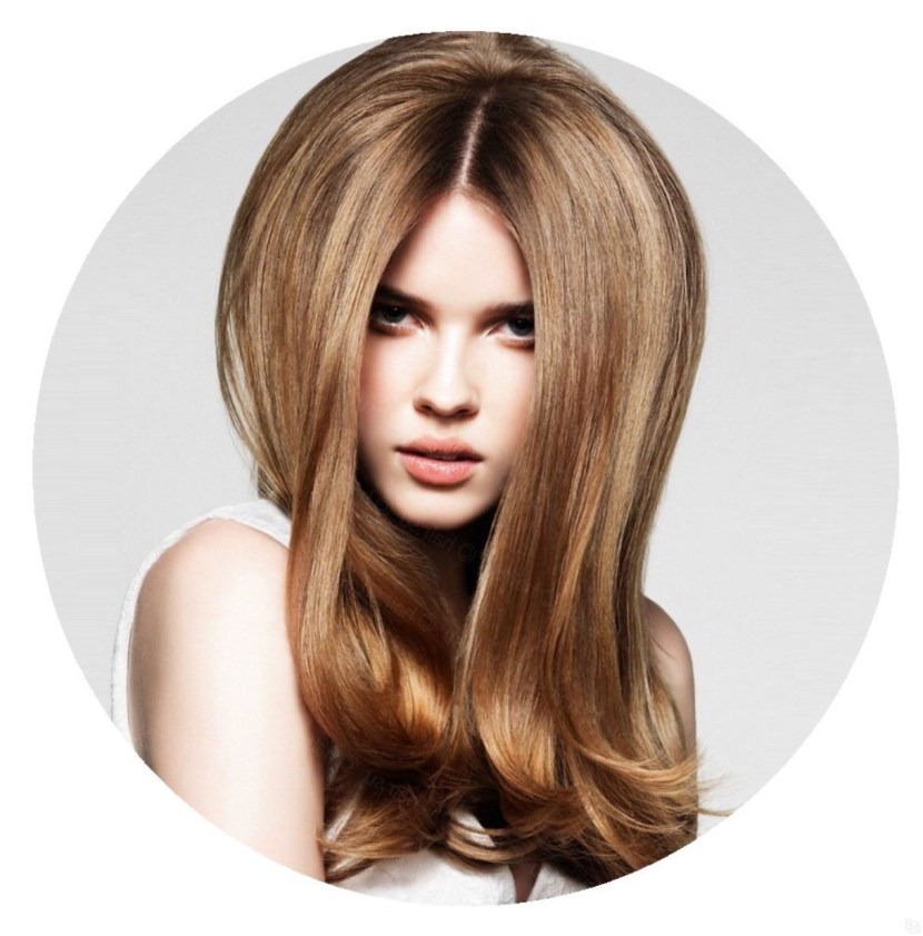 Christina Babushkina is barefoot