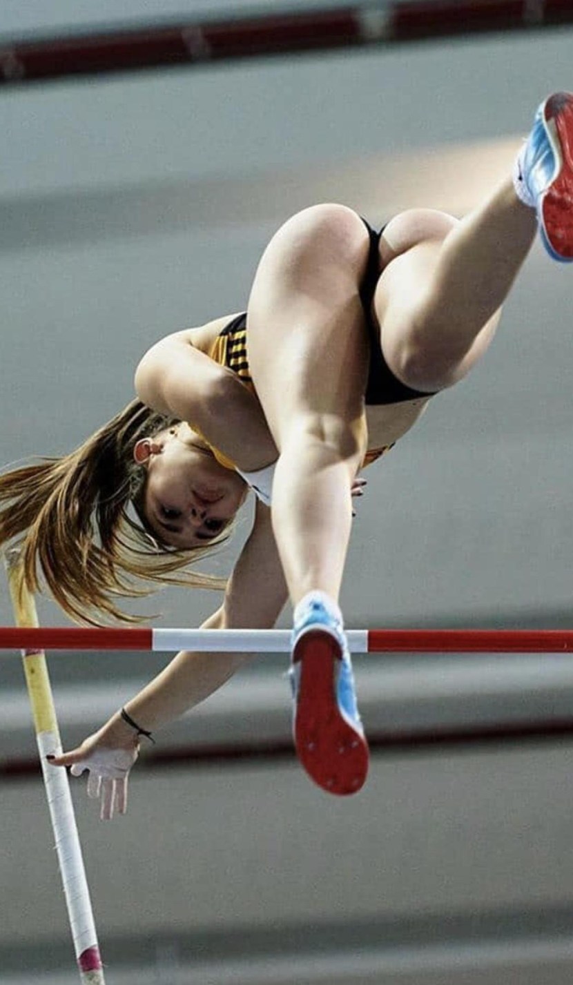 Clara Cosmia Nude in high resolution