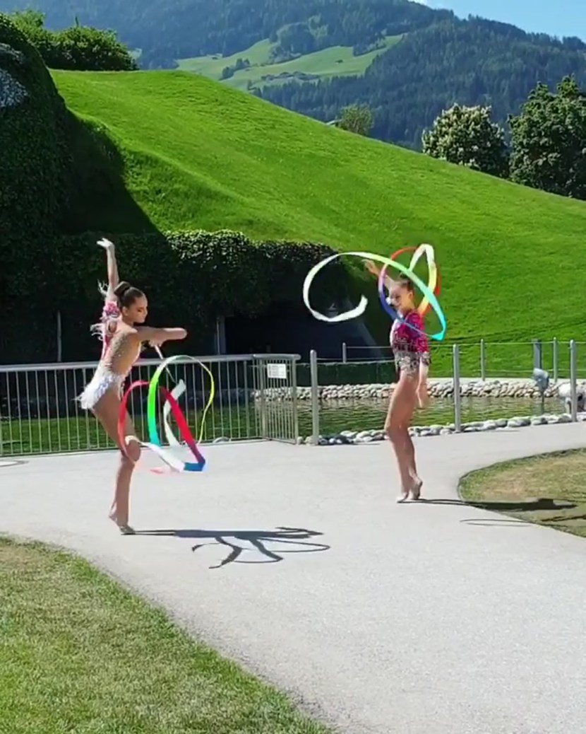 Arina G Gretta Vigana Hairy