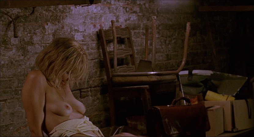 Maggie Gillenhae Erotic scenes