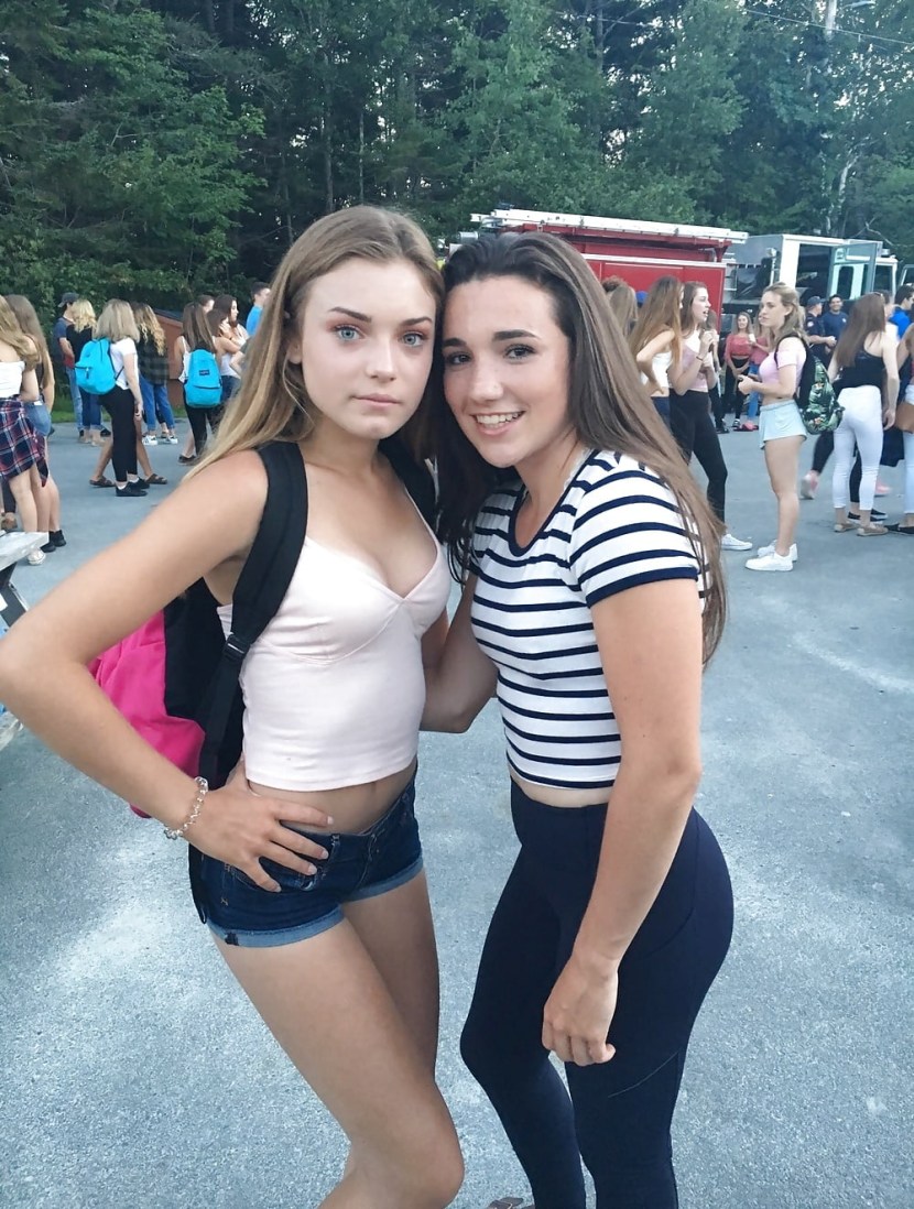 School Girls Grinding