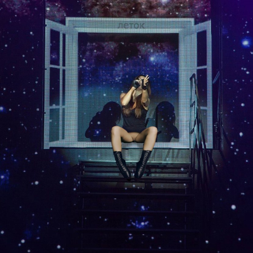 Potap and Nastya Bianca Dog Style