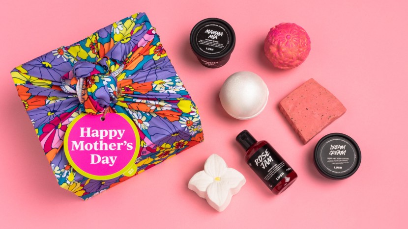 Thick mature in blue tights