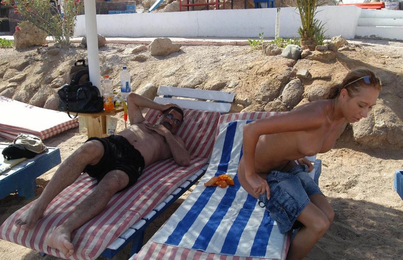 Amateur gangbang on the beach