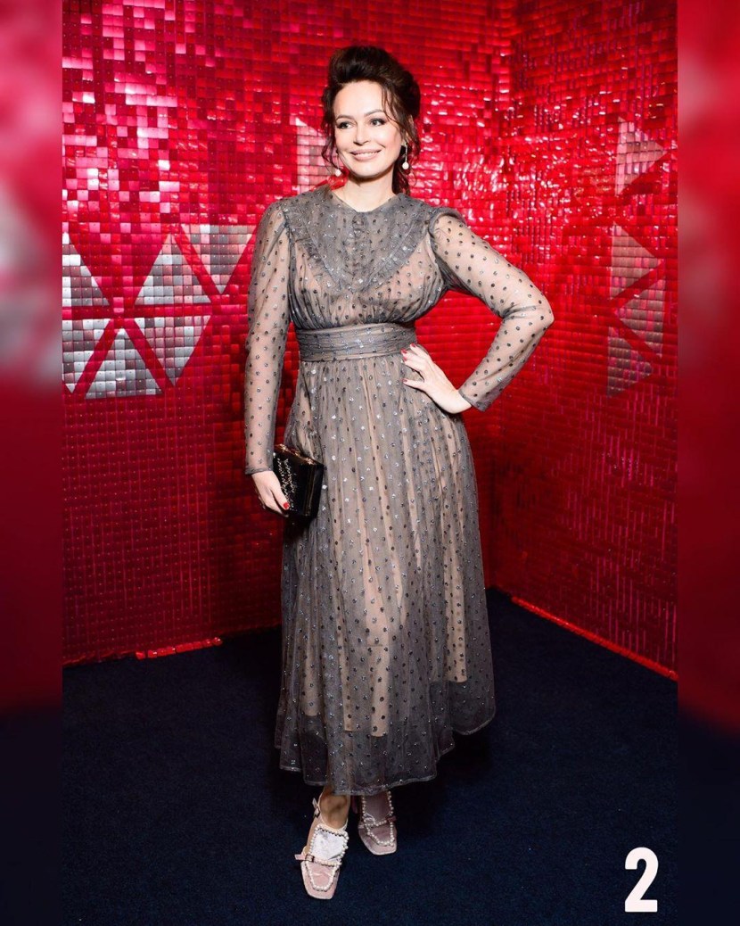 Broken hearts Fem.love