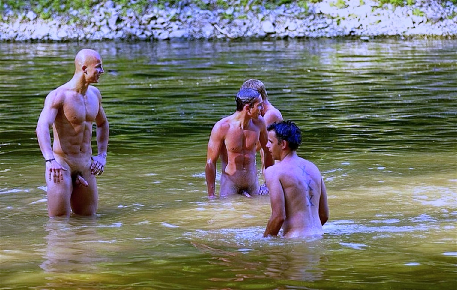 купание мужиков голыми фото 22