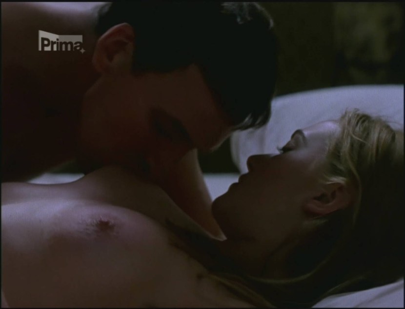Kate Winslet Bed Scenes