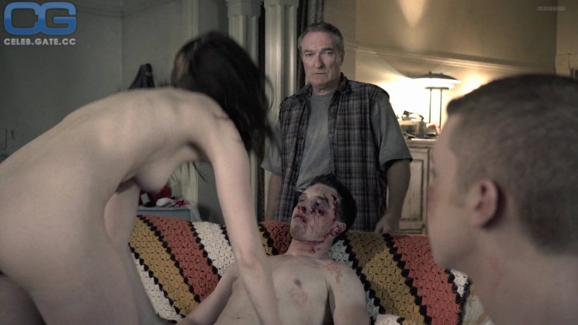 Galadriel Steinman boobs