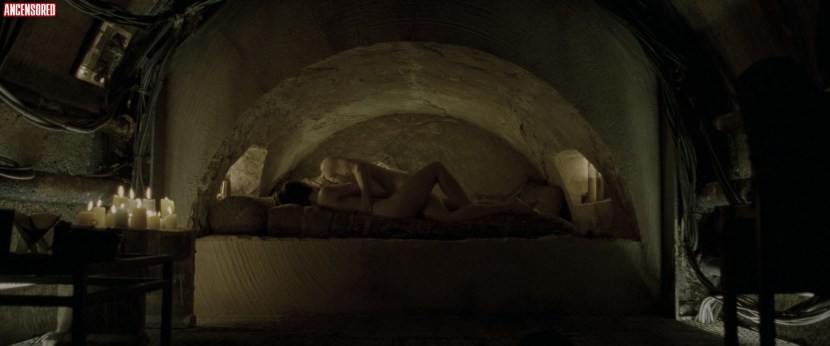 Kerry-Enn Moss bed scenes