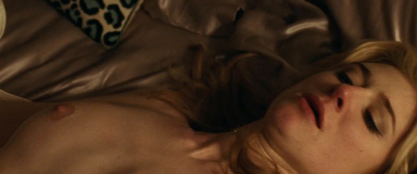 Elizabeth moron boobs