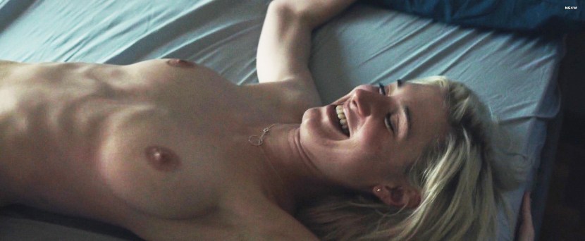 Elizabeth moron boobs