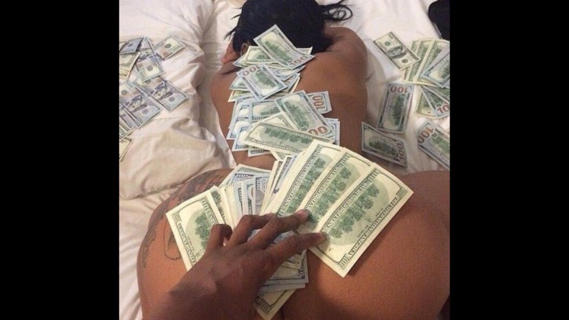 Girl asks for money 18