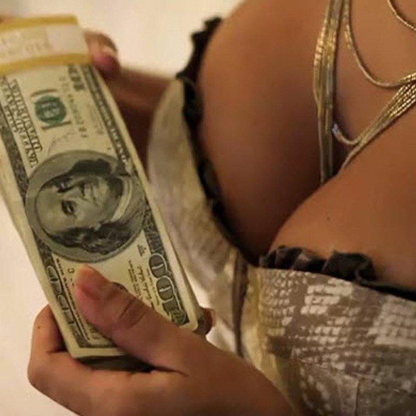 Ferdinand-Studio Model Tits