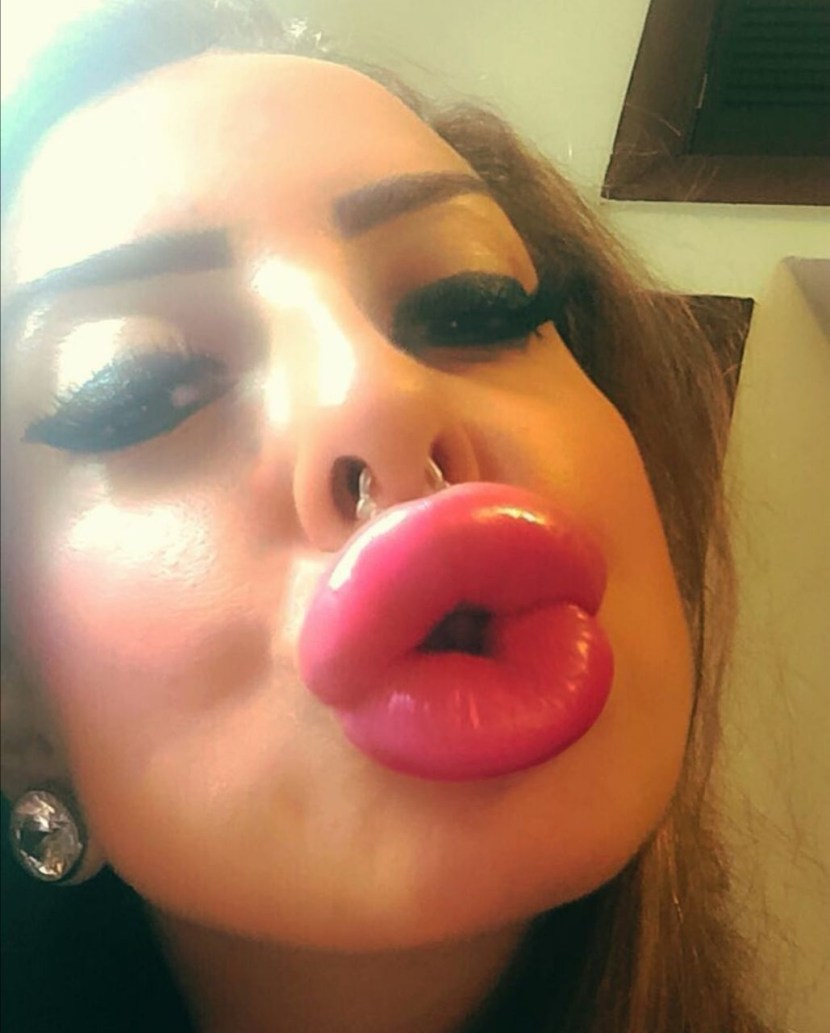 Blowjob with big lips