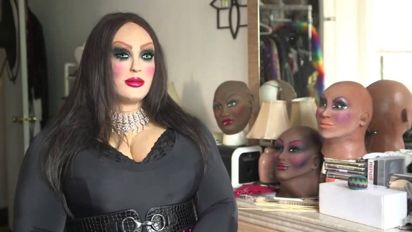 Men dressed in women's dolls