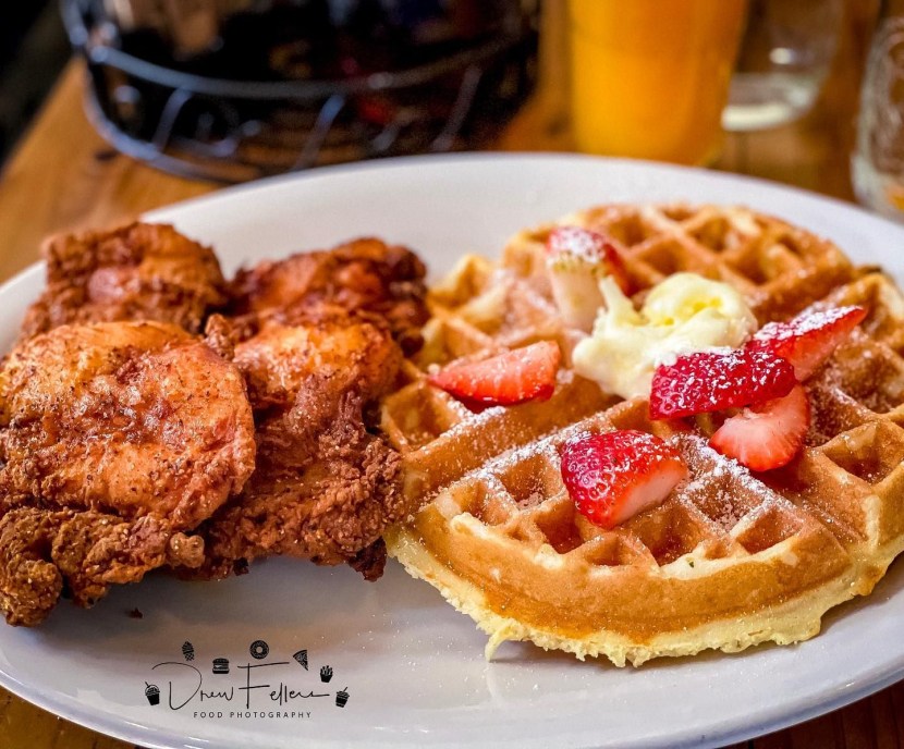 Viennese waffles with chicken