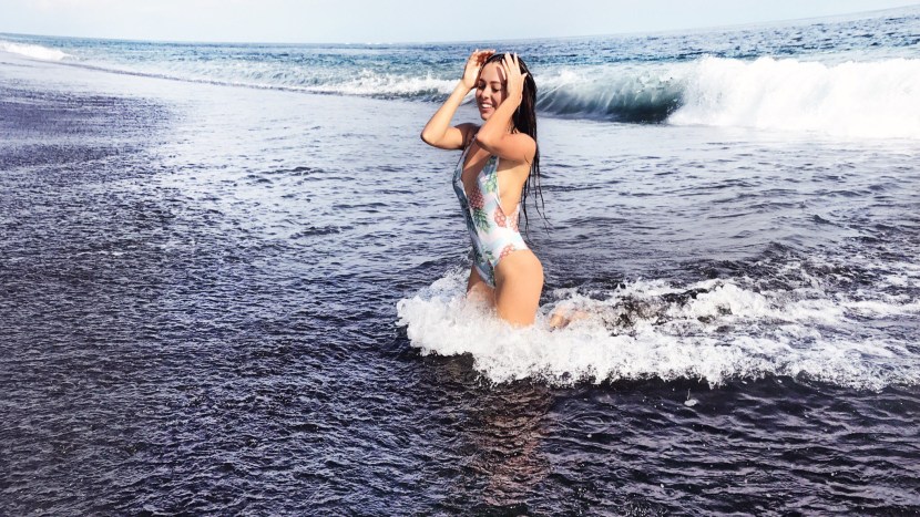 Zudina Marina chest 2020