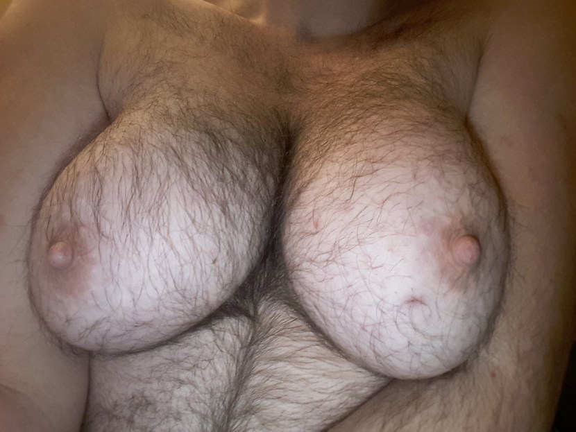 Naked hairy women 35 40 years old