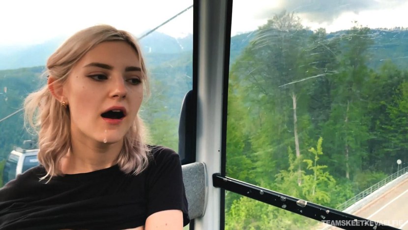 Eva Elf Gondola Elevator