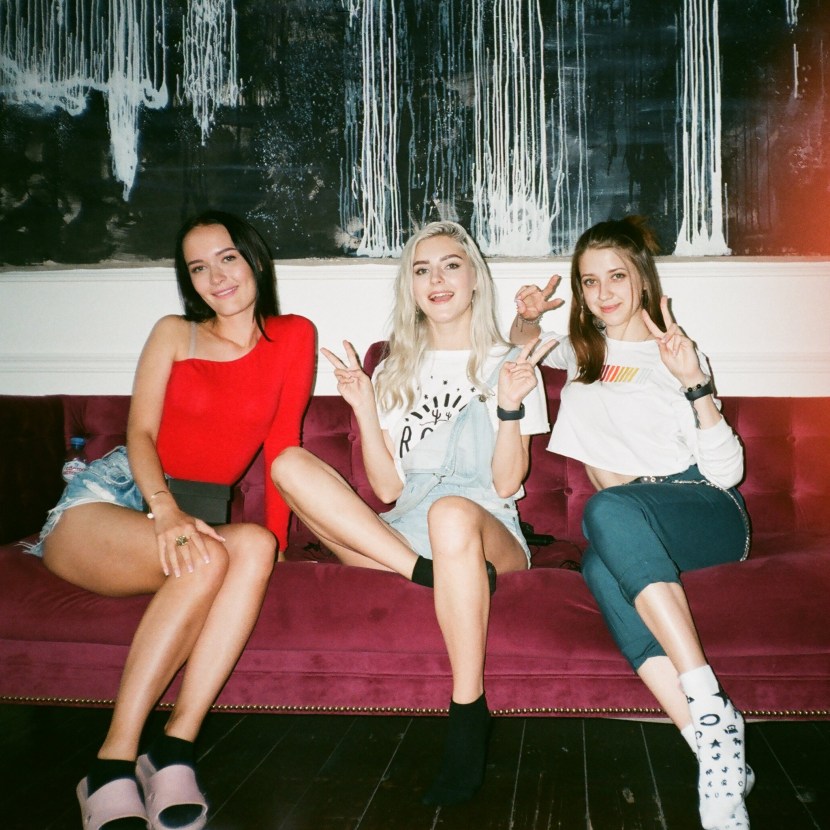 Eve Elphy with girlfriends