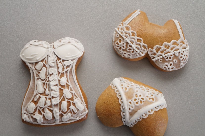 Gingerbread bra