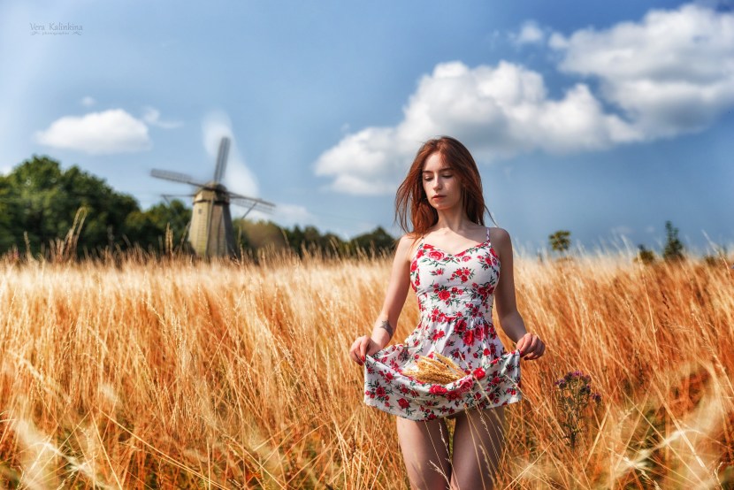 Julia Mikhalkova in boots