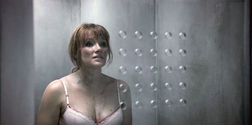 Bryce Dallas Howard Mir Jurassic Tits
