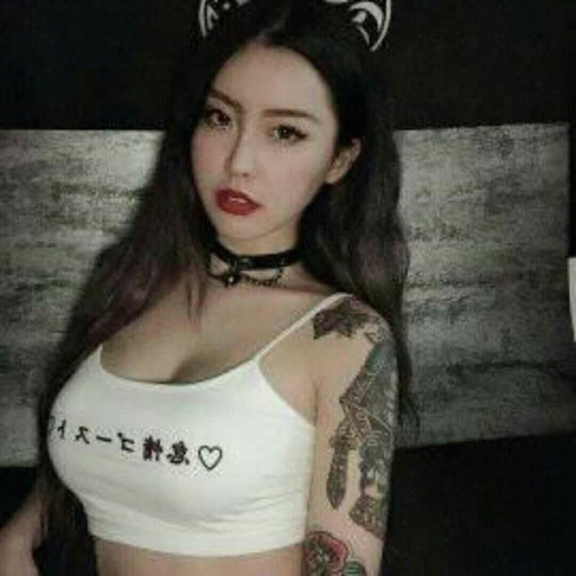 Koreans with tattoos are beautiful