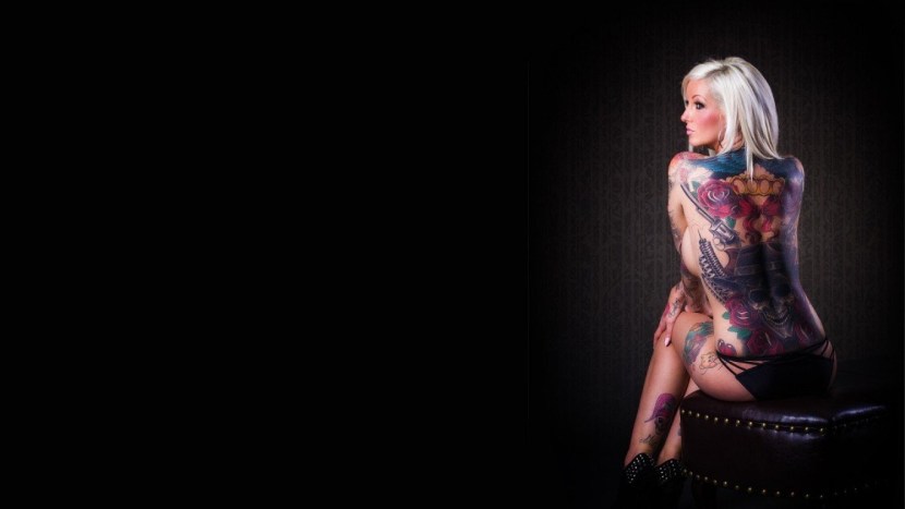 Girls with tattoo wallpaper