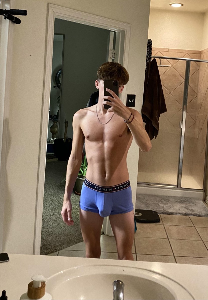 No Pants Subway Ride Moscow