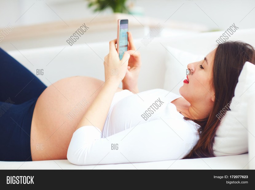 Pregonant Nelly Pregnant