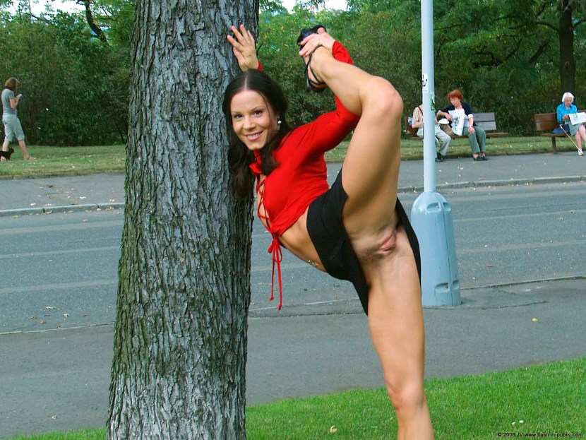 Naked women with lifted skirts